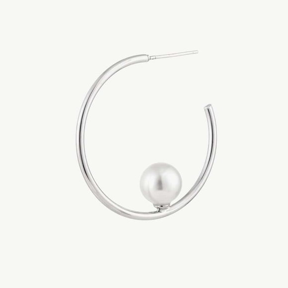 Pearl C-Hoop Earrings - Picture 8 of 8